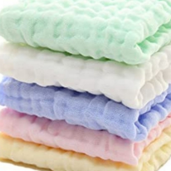 5 Boxes of Organic Muslin Washcloths Wholesale Bundle - Picture 2 of 4
